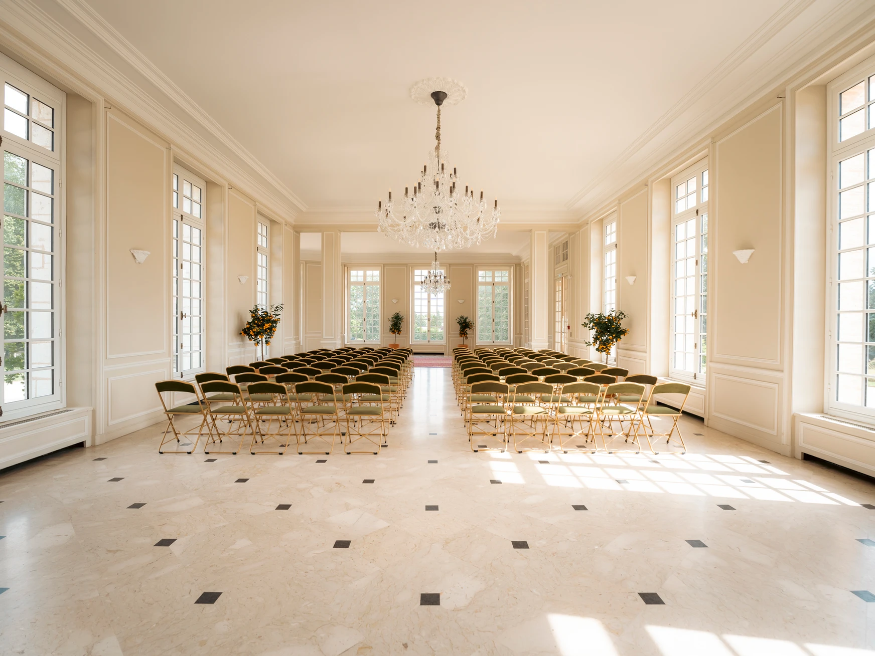 22959a_f154b963e2734e819e5825f3dae0489d~mv2